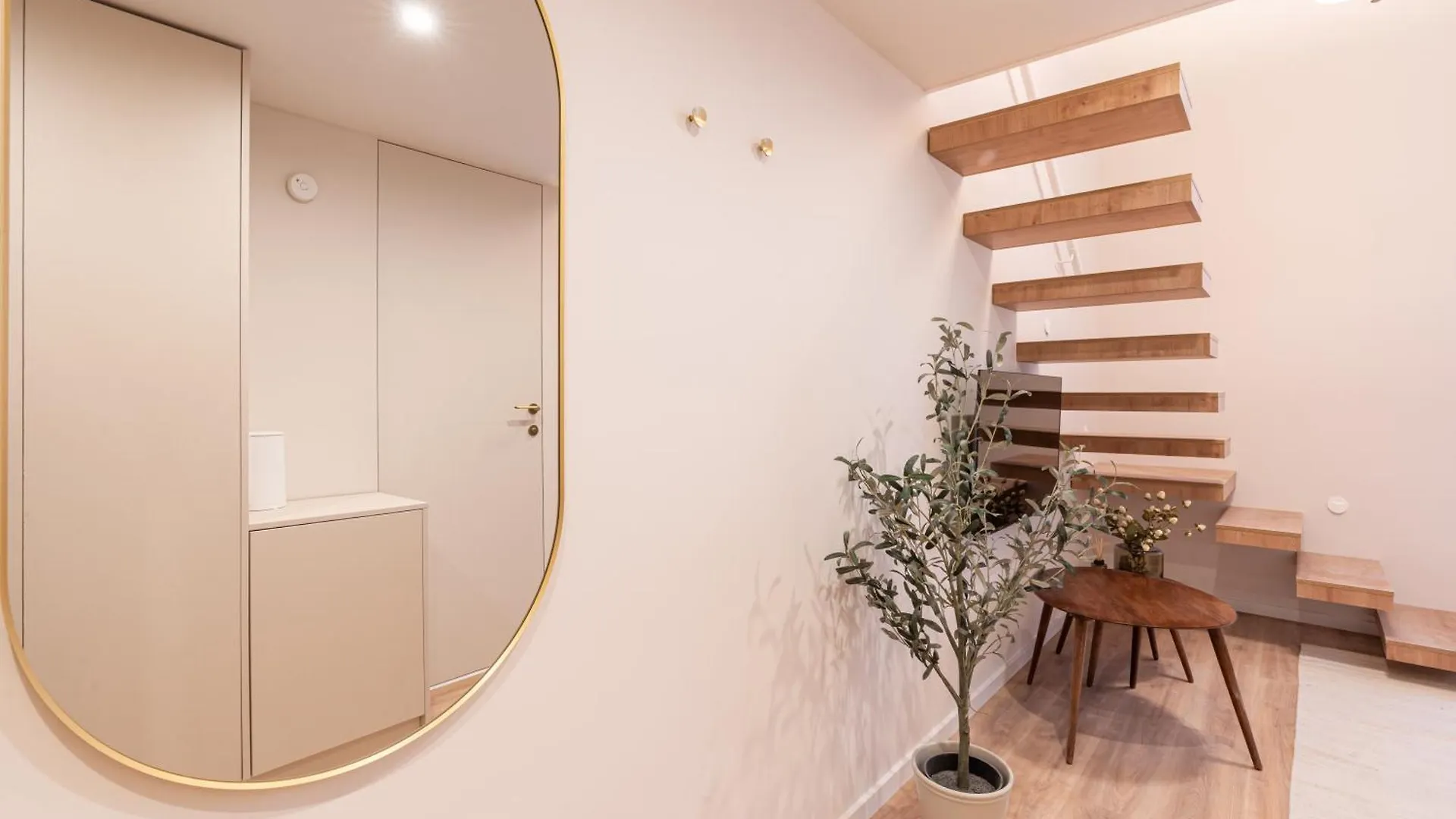 Szerb Boutique Apartments, By Bqa 부다페스트 B&B