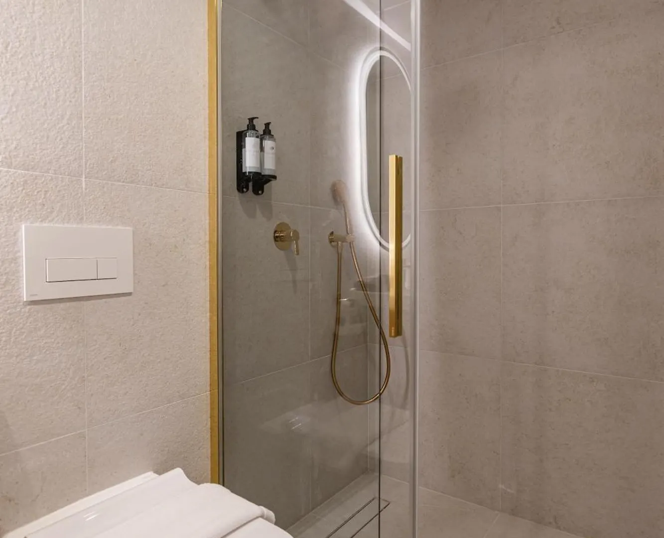 Szerb Boutique Apartments, By Bqa Budapest Bed & Breakfast